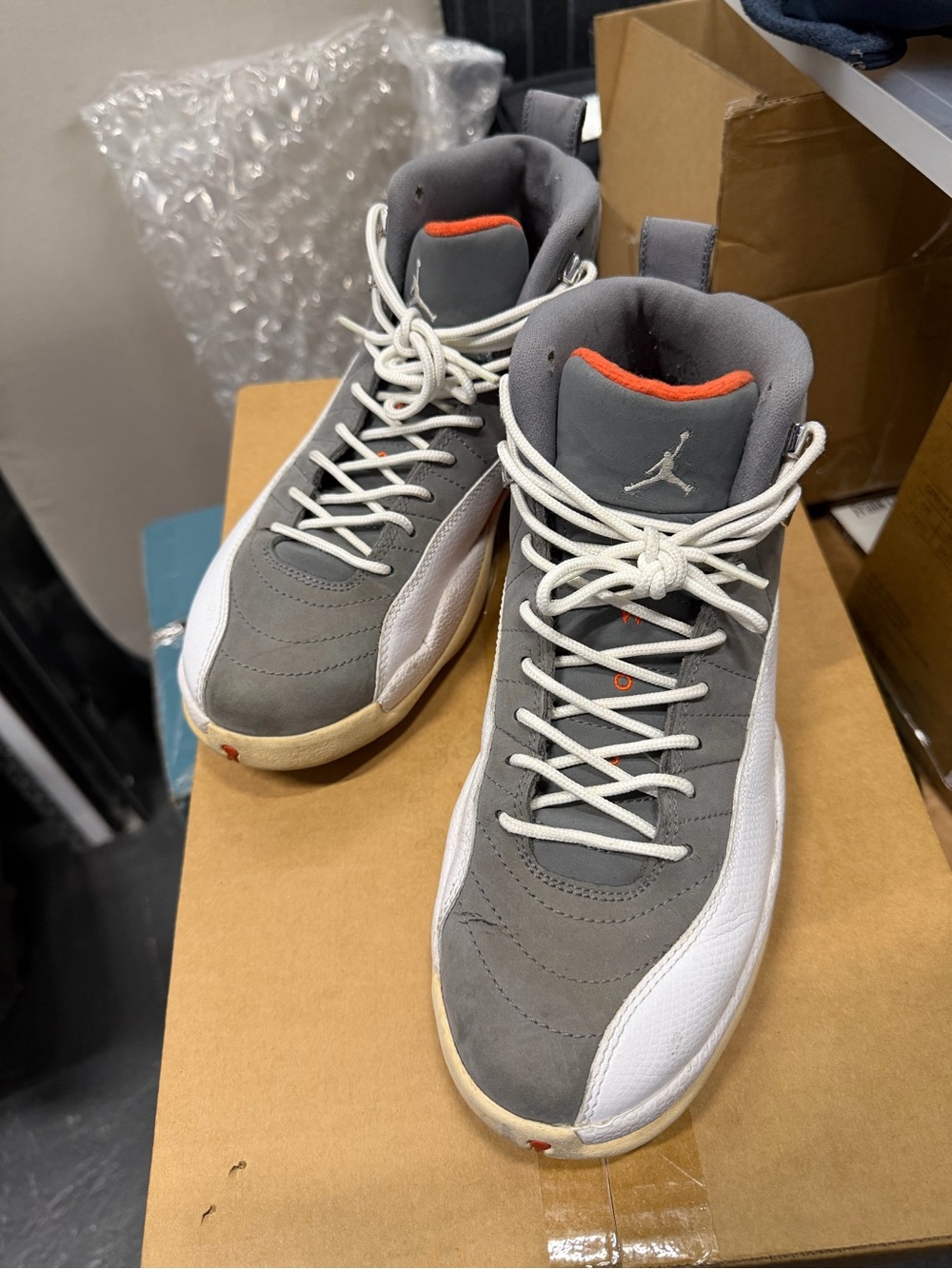 Jordan Men's Gray, White & Orange Retro Basketball Sneakers
